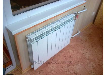 Теплое остекление балкона пластиковыми окнами и установкой масляного обогревателя в Жуковском