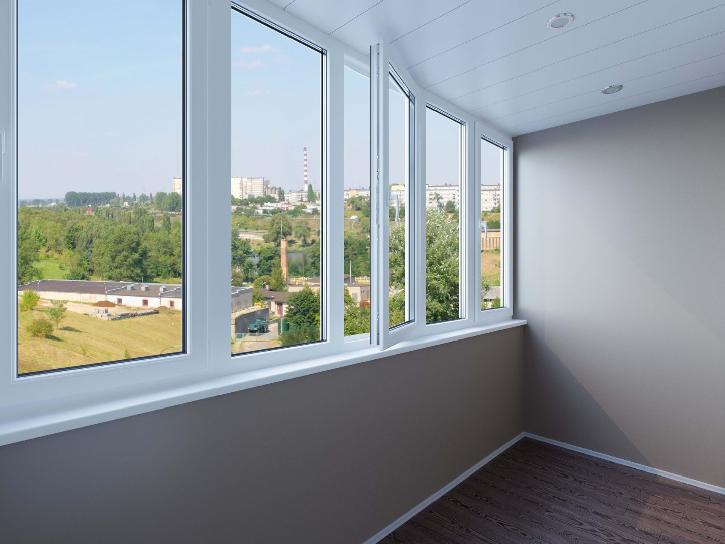 Тёплое остекление балконов пластиком и отделкой гипсокартоном в Жуковском