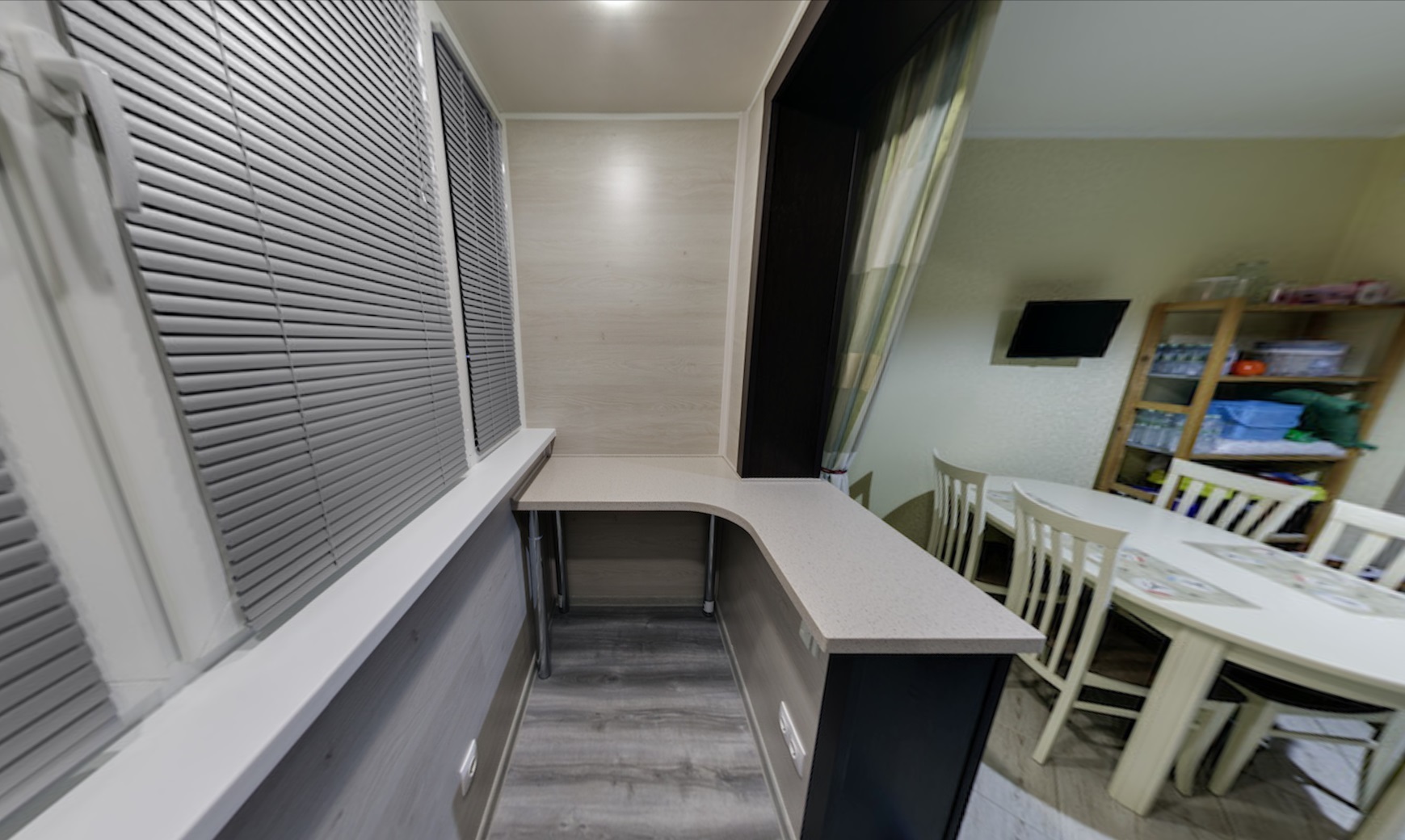 Тёплое остекление балкона профилем Rehau Grazio с утеплением и объединением с комнатой в Жуковском