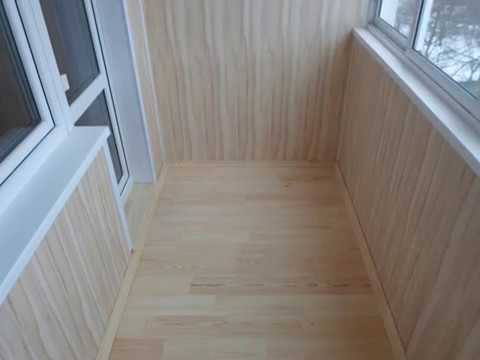 Теплое остекление балкона пластиковыми окнами со змеевидным водяным теплым полом в Жуковском