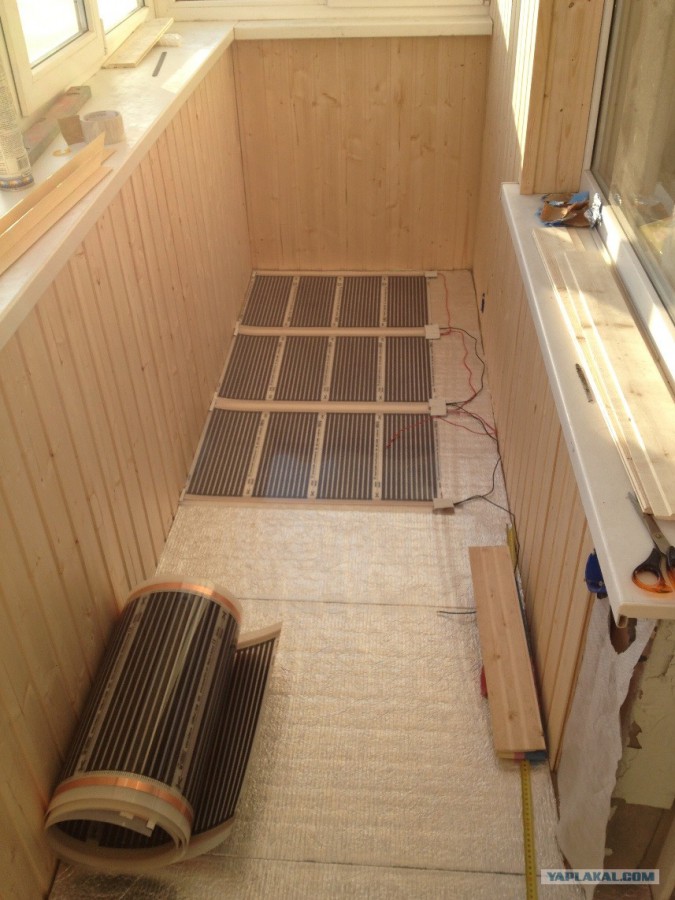 Теплое остекление лоджии пластиковыми окнами с теплым пленочным ИК полом в Жуковском